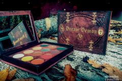 Dream Demon make-up palette -showing cover, colours, lid and mirror